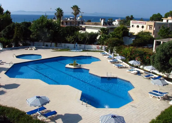 Happy Days 3* Theológos